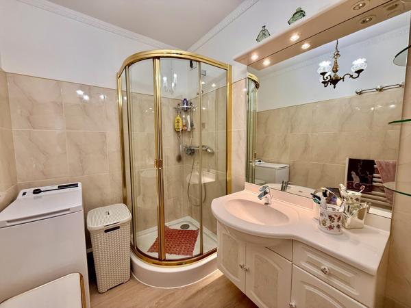 Appartement T4 traversant de 90 m²