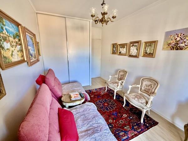 Appartement T4 traversant de 90 m²