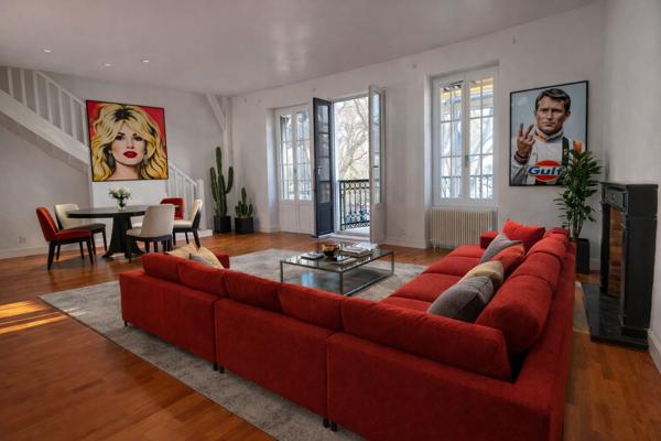 03200 VICHY APPARTEMENT DUPLEX 5 PIÈCES AVEC BALCONNNET AVEC CAVE COEUR DE VILLE