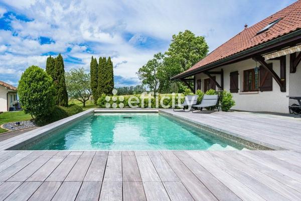 Maison
         5 pièces
        - 164 m² Bien prestige 795 000 € *