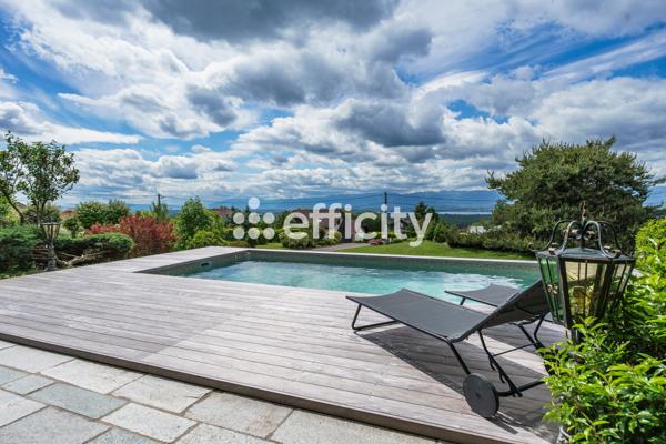 Maison
         5 pièces
        - 164 m² Bien prestige 795 000 € *