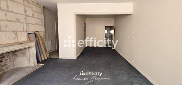 Immeuble
         9 pièces
        - 400 m²