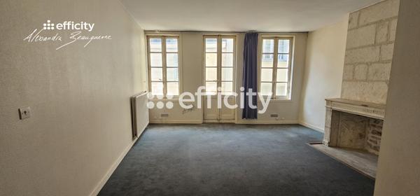 Immeuble
         9 pièces
        - 400 m²