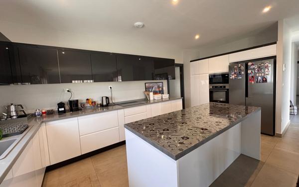 Maison à vendre    5 pièces • 157 m2 Nevers