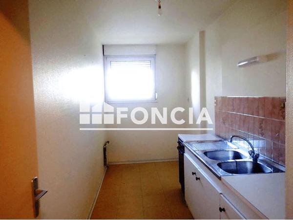 Location Appartement 3 pièces 64.31 m² - 3 SQUARE DU ROI ARTHUR Rennes 35000