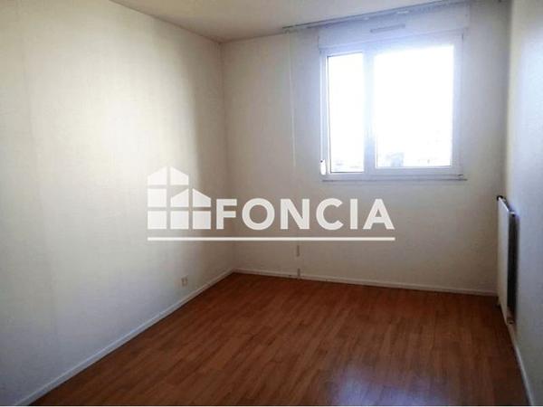 Location Appartement 3 pièces 64.31 m² - 3 SQUARE DU ROI ARTHUR Rennes 35000