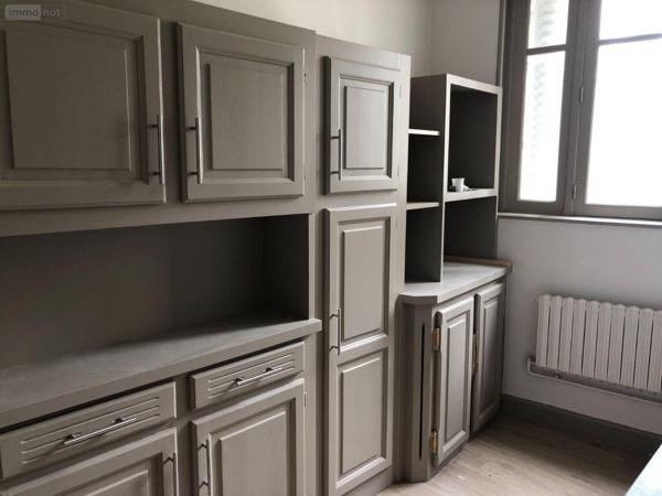 Immeuble à vendre à Mauriac dans le Cantal (15200), ref : 15060/1137