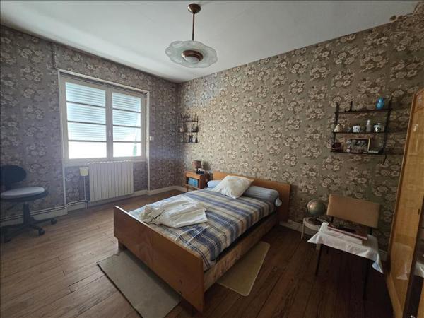 Maison à vendre |  Jonzac |  6 pièces | 134 m²