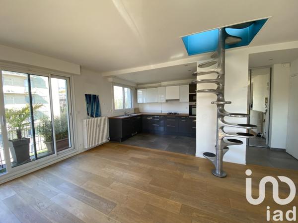 Appartement à vendre 4 pièces 102 m² Suresnes