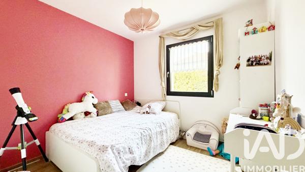 Maison à vendre 5 pièces 106 m² Le Chambon-Feugerolles