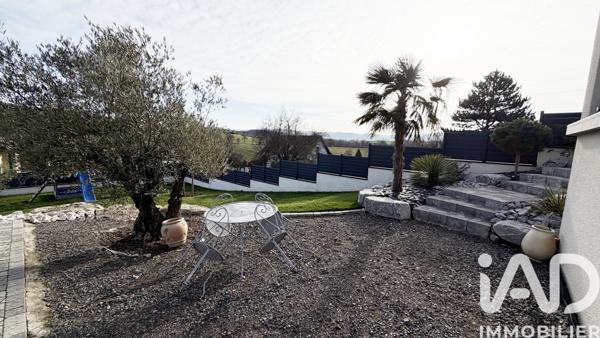 Maison à vendre 5 pièces 106 m² Le Chambon-Feugerolles