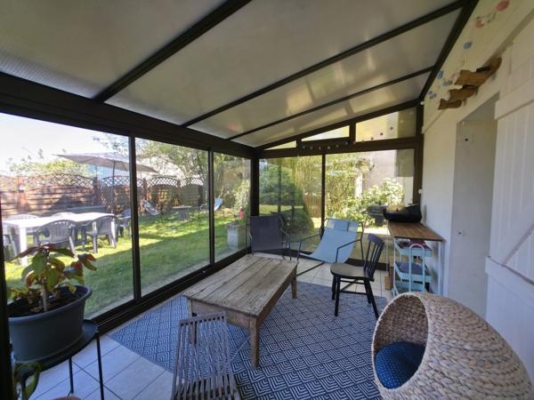 Charmante maison avec jardin dans le quartier du Dolmen