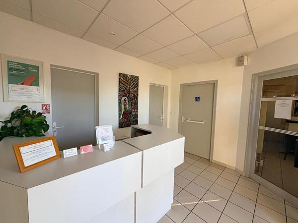 Local commercial - cabinet médical - Saint Medard En Jalles