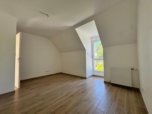 Maison de 3 chambres à louer à Chécy