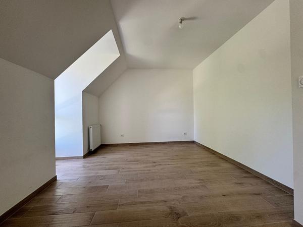 Maison de 3 chambres à louer à Chécy