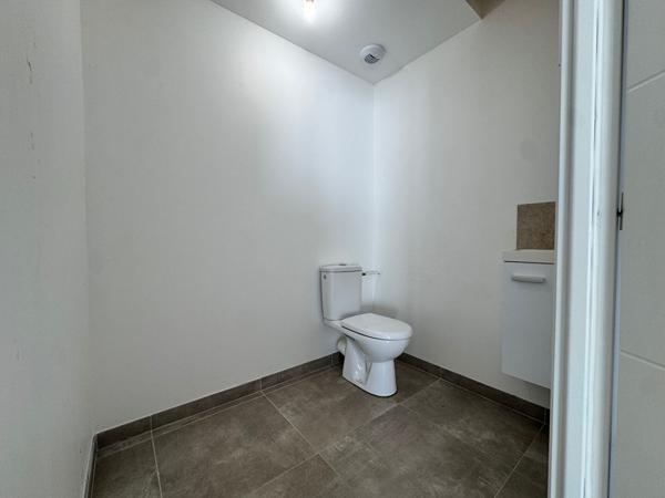 Maison de 3 chambres à louer à Chécy