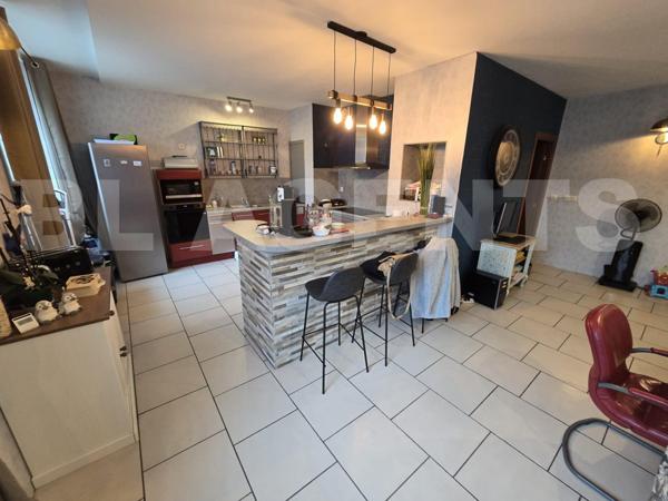 Grande propriété rénovée – Fort potentiel gîte ou projet familial – Le Lude (72800)