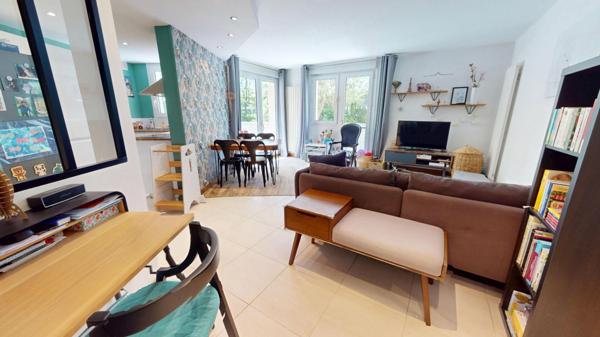 Appartement F3 de 68 m2 - terrasse - garage