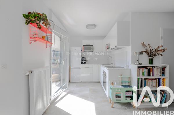 Appartement à vendre 3 pièces 64,59 m² Romainville