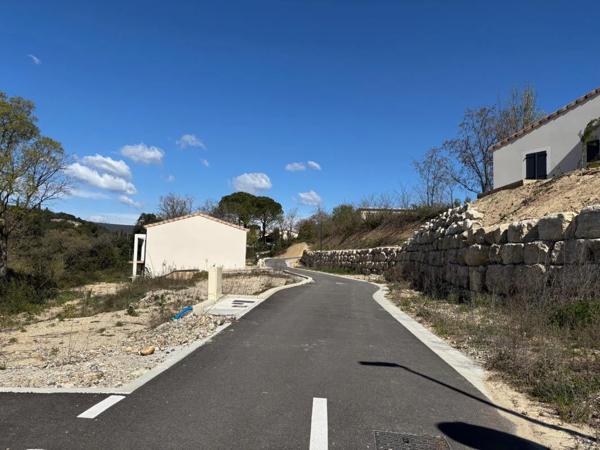 Terrain à vendre à Bourg-Saint-Andéol (07700)