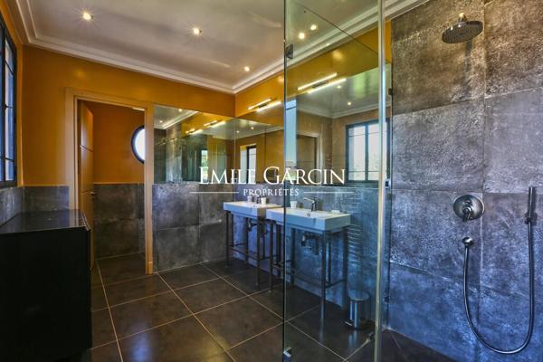 À vendre villa proche des golfs à Marrakech