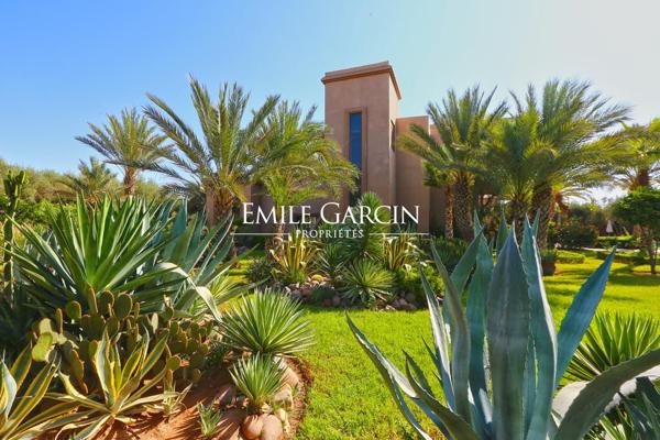 À vendre villa proche des golfs à Marrakech
