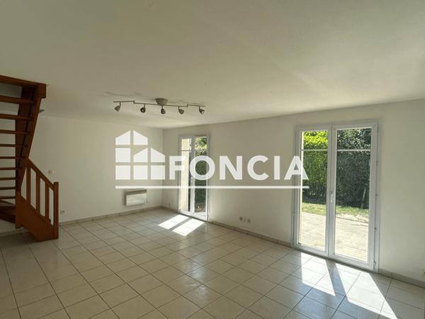 Location Maison 4 pièces 88.77 m² - 45 RUE FIRMIN SOULIE Corbarieu 82370