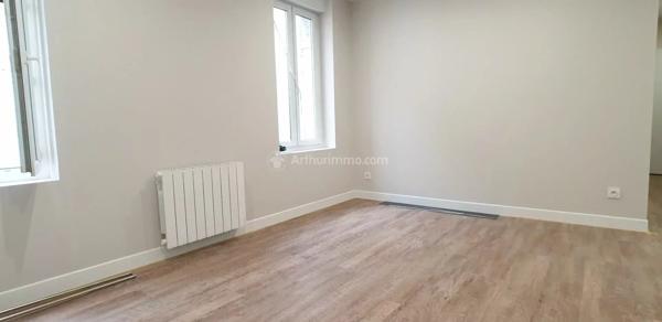 Location                                                      Appartement
                        
                     2 pièces                      47 m2                     à Albi