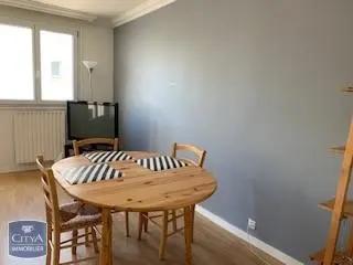 Appartement à louer 3 pièces 69.55m²