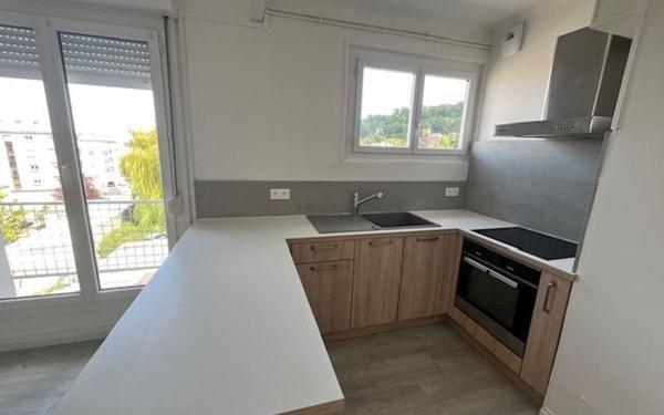 Appartement à louer    3 pièces • 79,28 m2 Laon
