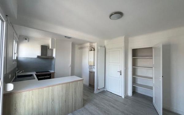 Appartement à louer    3 pièces • 79,28 m2 Laon