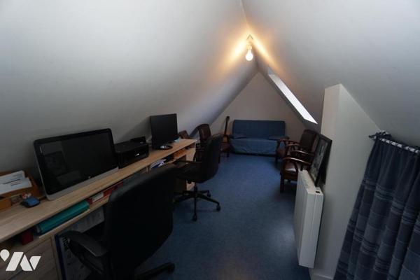 AMIENS SUD, CHALENDON de type 5 avec garage et jardin