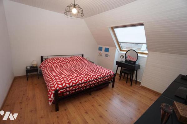 AMIENS SUD, CHALENDON de type 5 avec garage et jardin