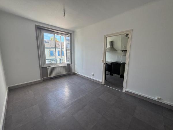Appartement T2 À Louer LORIENT 40 m²