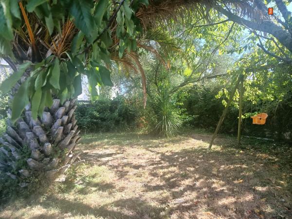 MAISON CAUDAN - DIVISEE EN DEUX LOGEMENTS - TERRAIN CONSTRUCTIBLE