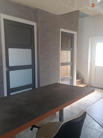 MAISON CAUDAN - DIVISEE EN DEUX LOGEMENTS - TERRAIN CONSTRUCTIBLE