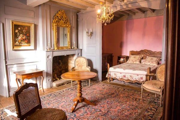 Maison à vendre |  Le Monteil-au-Vicomte |  9 pièces | 300 m²