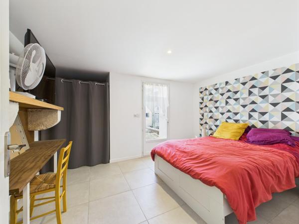 Maison traditionnelle à Saint-Martin-d'Ary, 3 Chambres, jardin