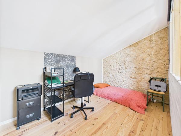 Maison traditionnelle à Saint-Martin-d'Ary, 3 Chambres, jardin