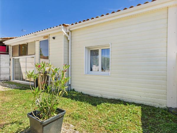 Maison traditionnelle à Saint-Martin-d'Ary, 3 Chambres, jardin