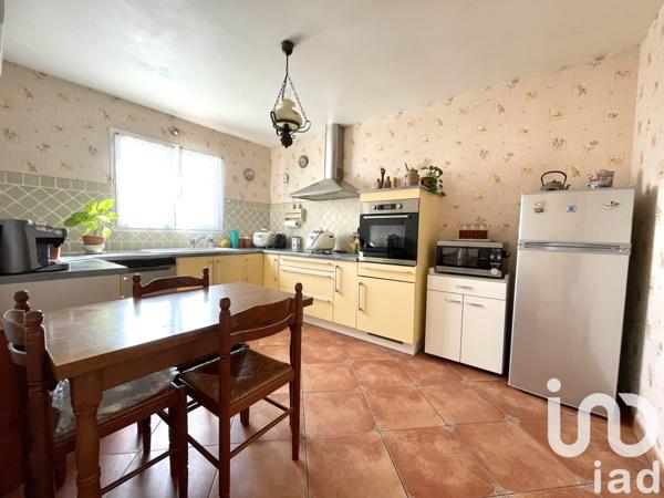 Maison à vendre 5 pièces 122 m² Saint-Nazaire-d'Aude