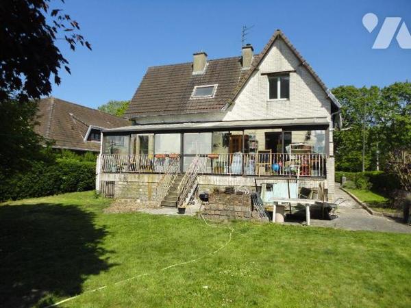 EXCLUSIVITE - A VENDRE sur BAILLEUL dans le NORD (59)- MAISON individuelle sur et avec un terra...