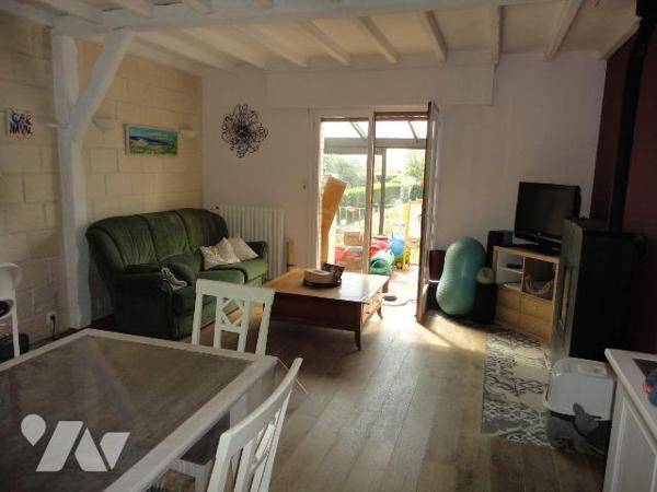 EXCLUSIVITE - A VENDRE sur BAILLEUL dans le NORD (59)- MAISON individuelle sur et avec un terra...