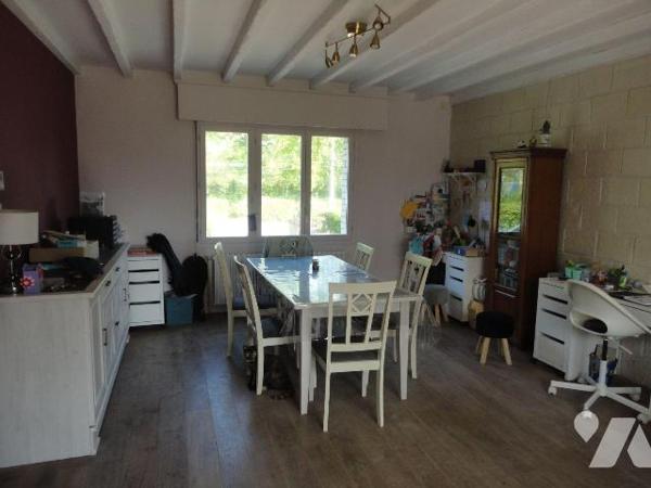 EXCLUSIVITE - A VENDRE sur BAILLEUL dans le NORD (59)- MAISON individuelle sur et avec un terra...