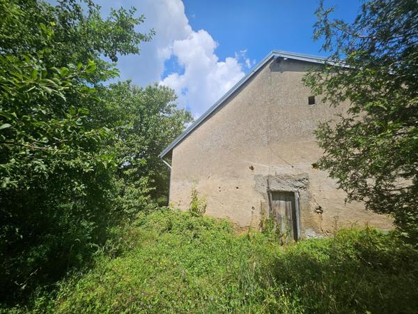 Maison ancienne à rénover – 60 m² – terrain 551 m²