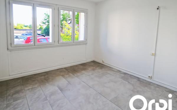 Appartement à vendre    2 pièces •  Montélimar