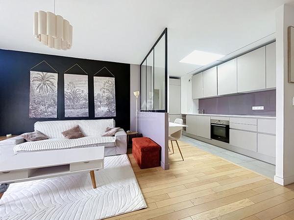 EXCLUSIVITÉ CROISSY-SUR-SEINE ? Appartement familial 4 pièces avec balcon, 2 parkings et cave 548 000 € **  - Référence  162158