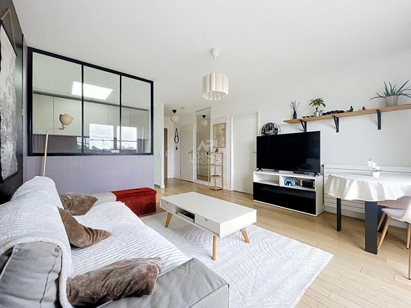 EXCLUSIVITÉ CROISSY-SUR-SEINE ? Appartement familial 4 pièces avec balcon, 2 parkings et cave 548 000 € **  - Référence  162158
