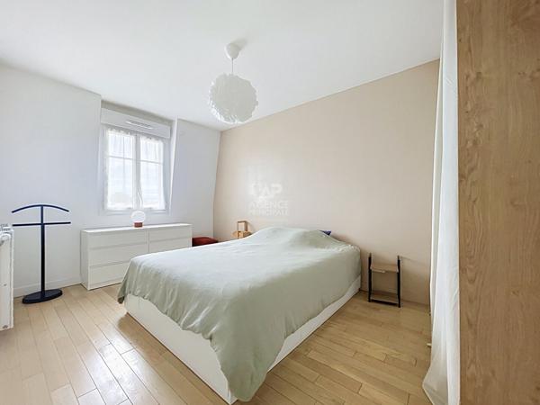 EXCLUSIVITÉ CROISSY-SUR-SEINE ? Appartement familial 4 pièces avec balcon, 2 parkings et cave 548 000 € **  - Référence  162158