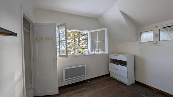 AUBERGENVILLE - Maison 3 pièces, 2 chambres